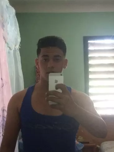Chico de 23 busca chica para hacer pareja en Matanzas, Cuba