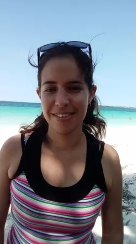 Chica de 35 busca chico para hacer pareja en Cuba